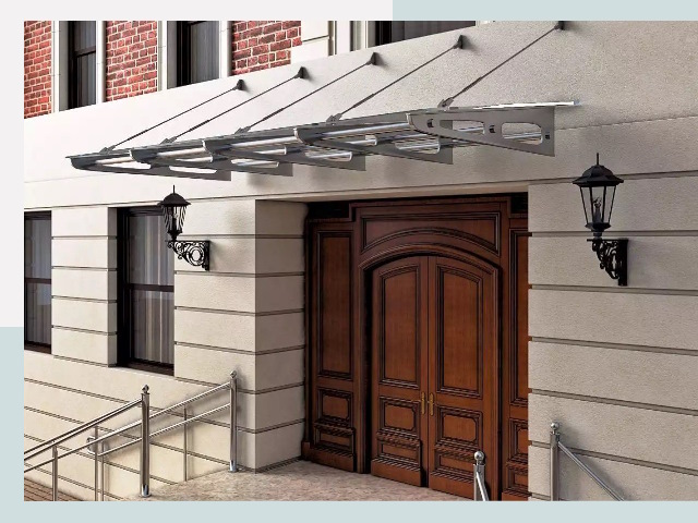 Металлические козырьки от 614 руб. в Сергиевом Посаде